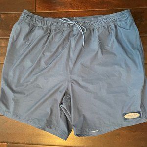 Vineyard Vines swim trunks sz 2XT